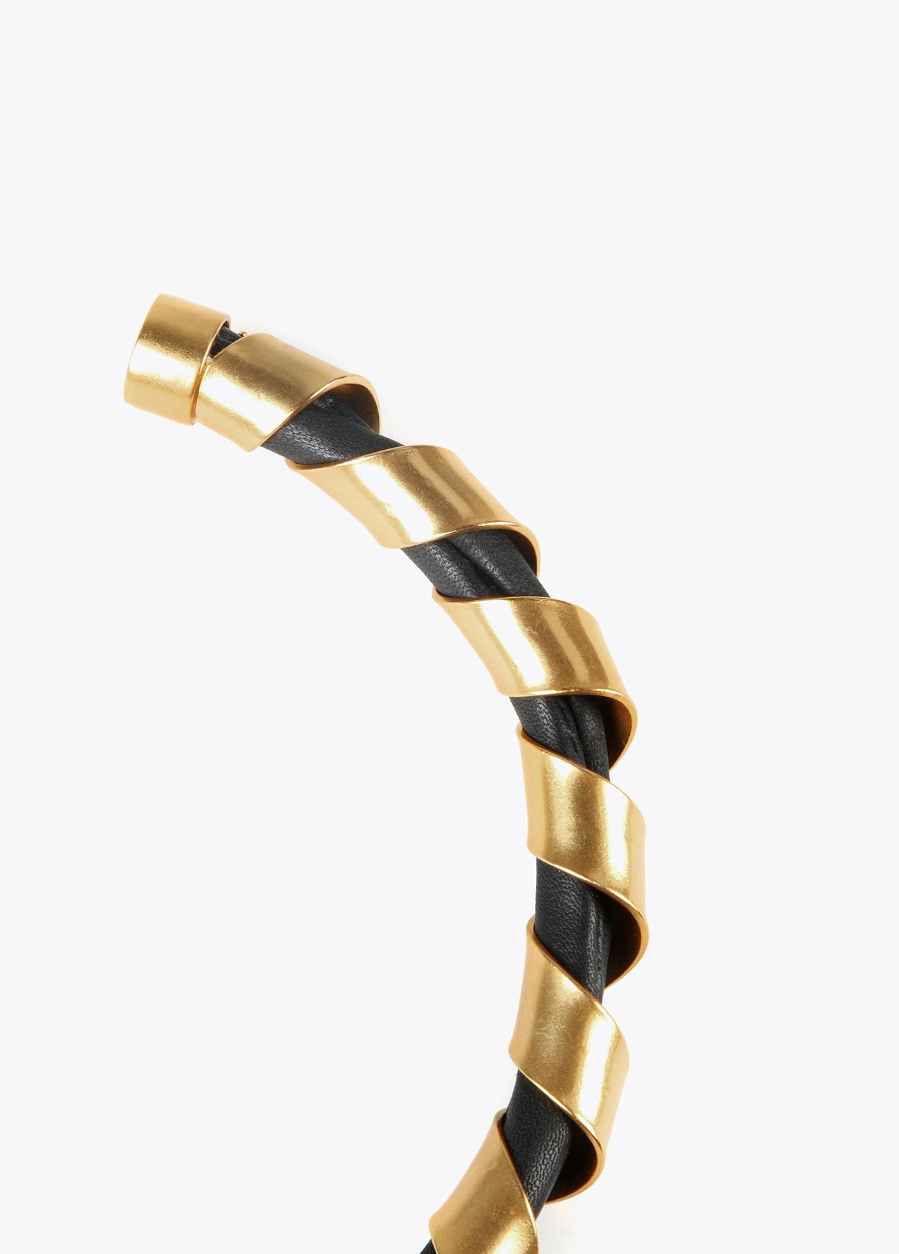 LOLA C. COLLAR DOR NEGRO215893