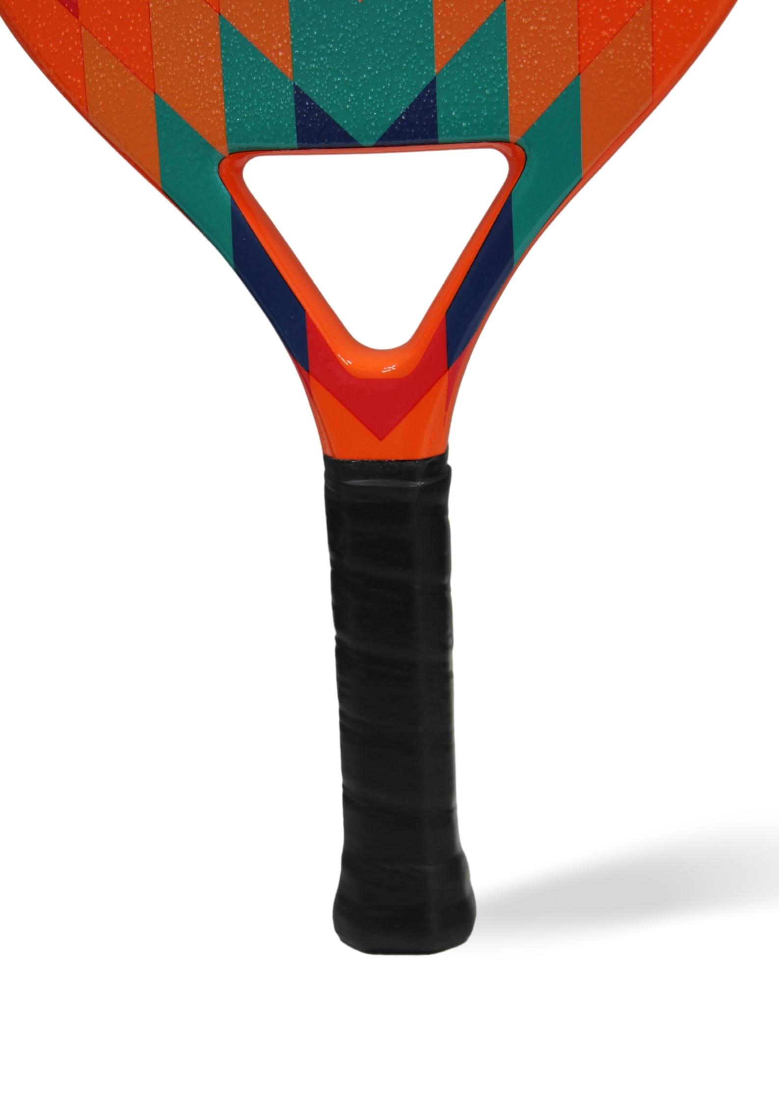 M.CHUCK RAQUETA TRIBAL216012