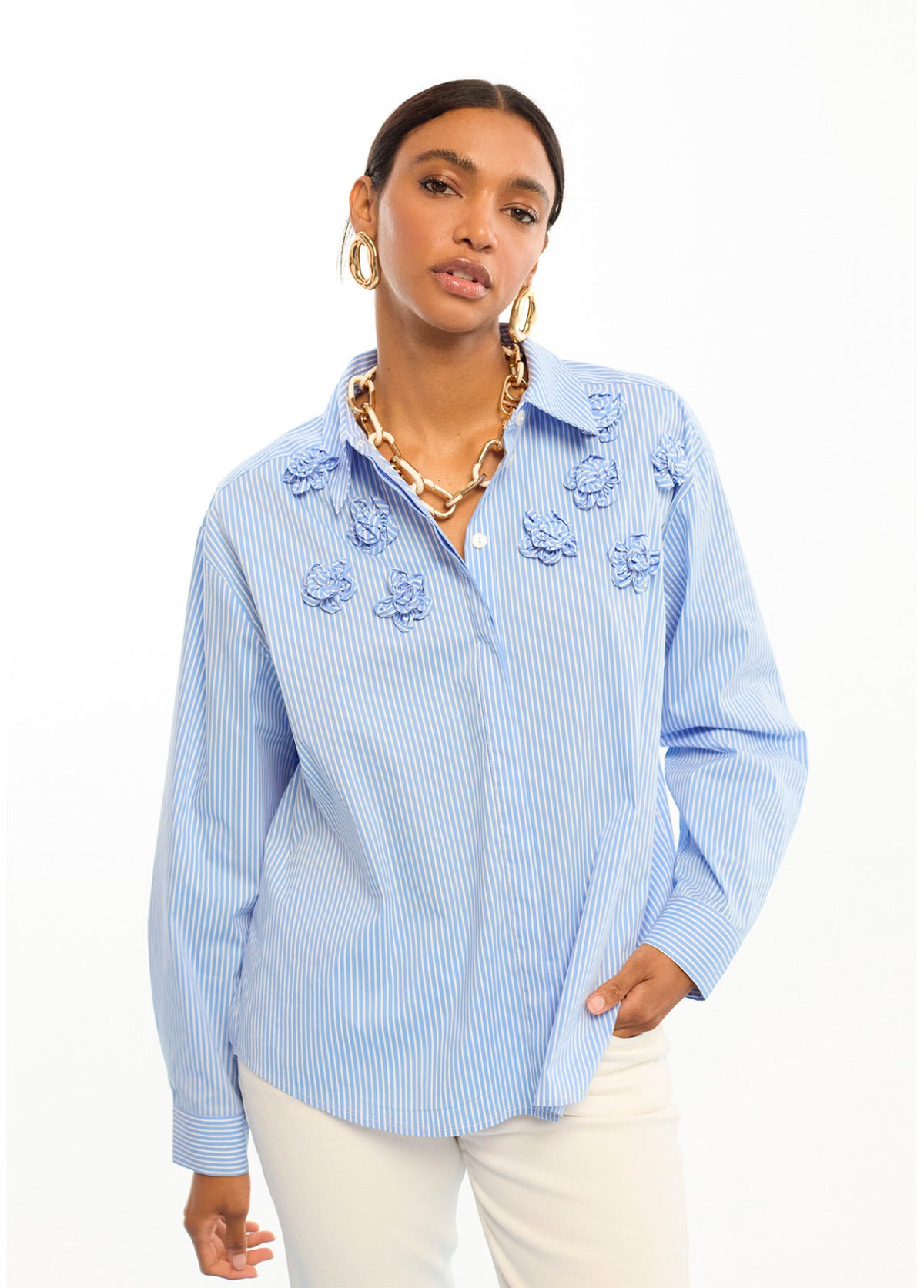 LOLA BLOUE FLOWER BLOUSE