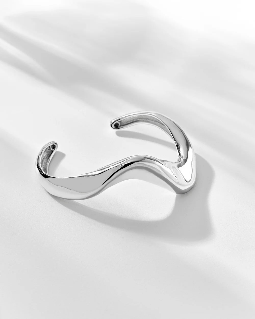 Luma Bracelet